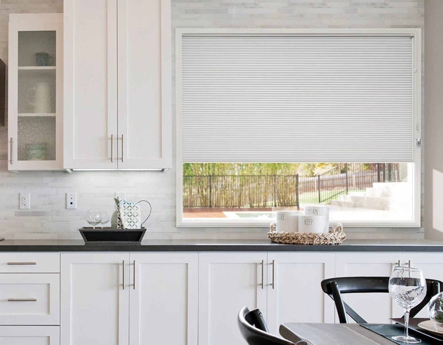 indoor-cellular-blinds-04.jpg